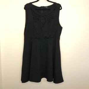 Torrid Black Cutout Textured Midi Dress Size 22